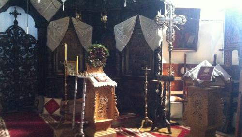 Interiorul bisericii